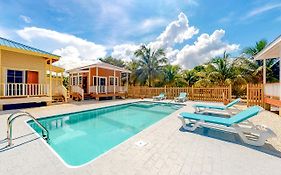 Hummingbird Estate